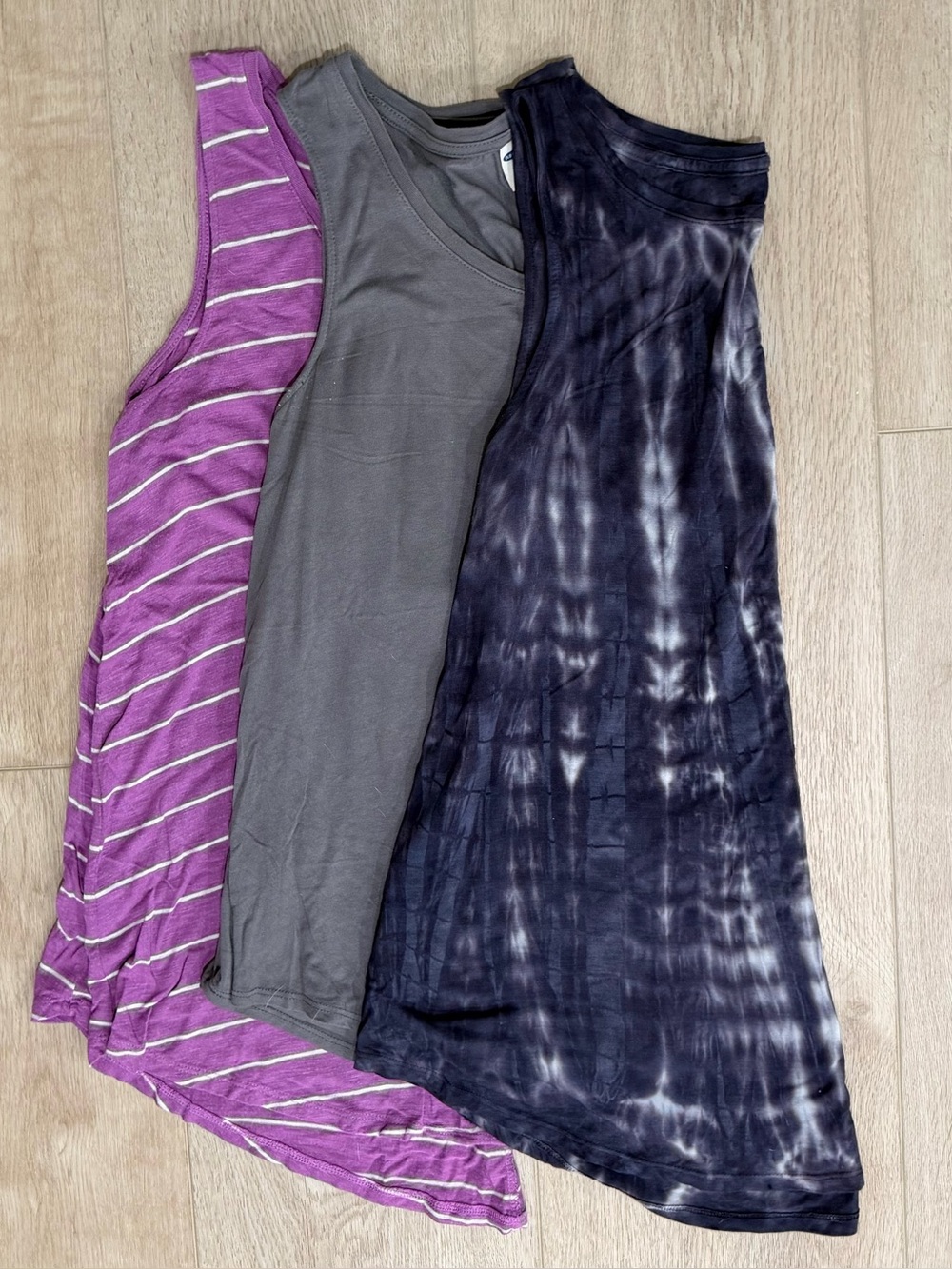 Old Navy Luxe Tank - Bundle of 3, Navy Tie-Dye, solid grey, purple stripe - sz M